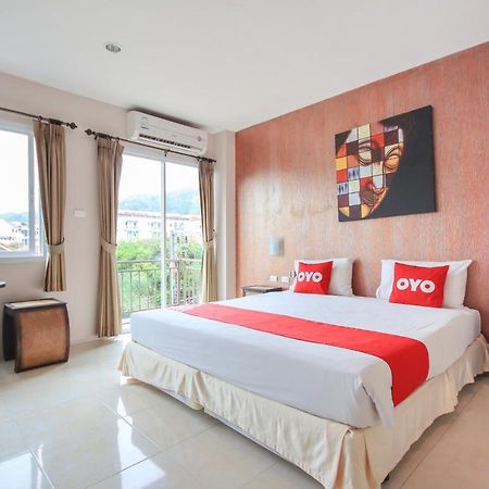 Oyo 75321 Gemma Patong Hotel Phuket Exterior foto