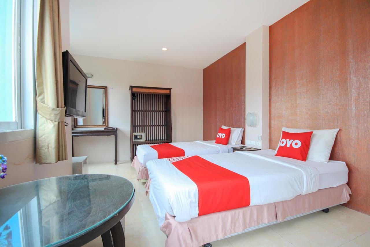 Oyo 75321 Gemma Patong Hotel Phuket Exterior foto